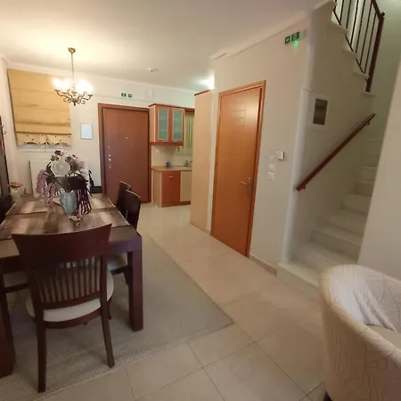 Pinios House Apartment *