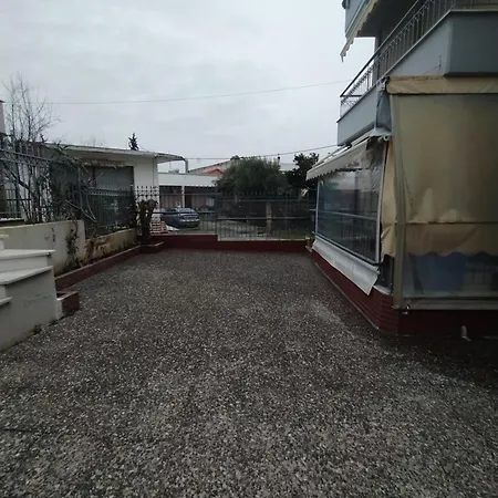 Apartment Pinios House *