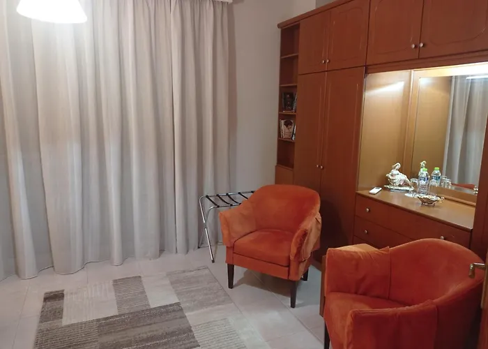 Pinios House