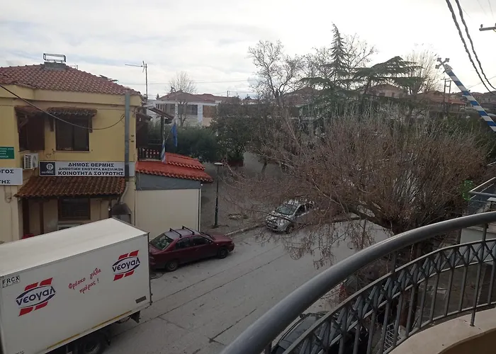 Pinios House Apartament