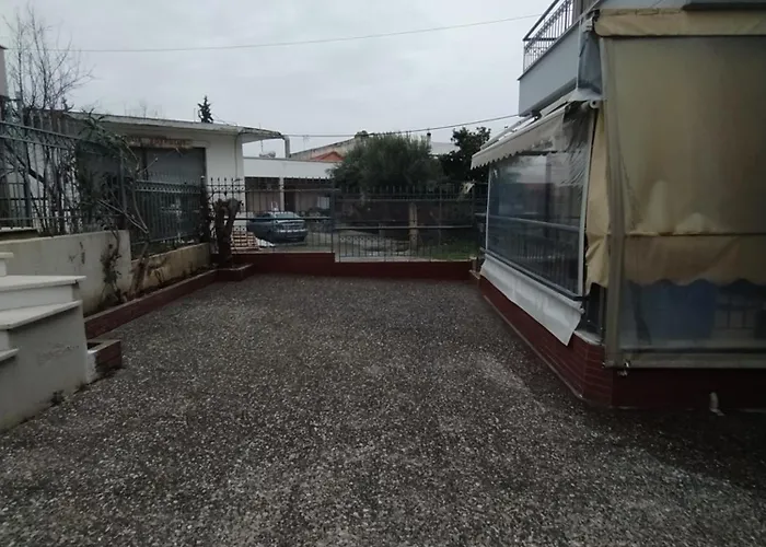 Apartament Pinios House *